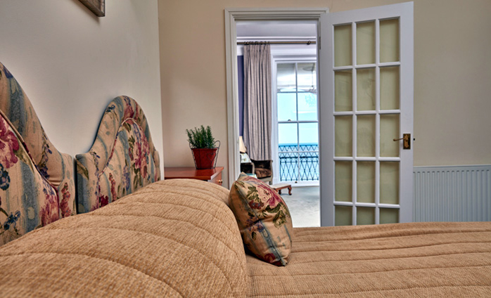 Zip-link twin or king-sized bedroom in the York Suite